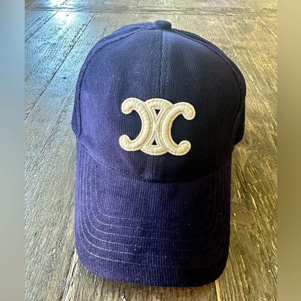 CELINE TRIOMPHE BASEBALL CAP